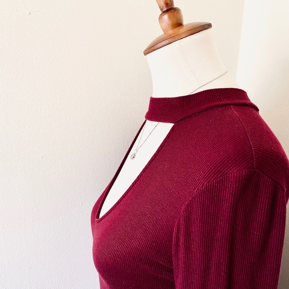 Forever 21 Red Long Sleeve V Neck Mini Dress - Picture 2 of 4